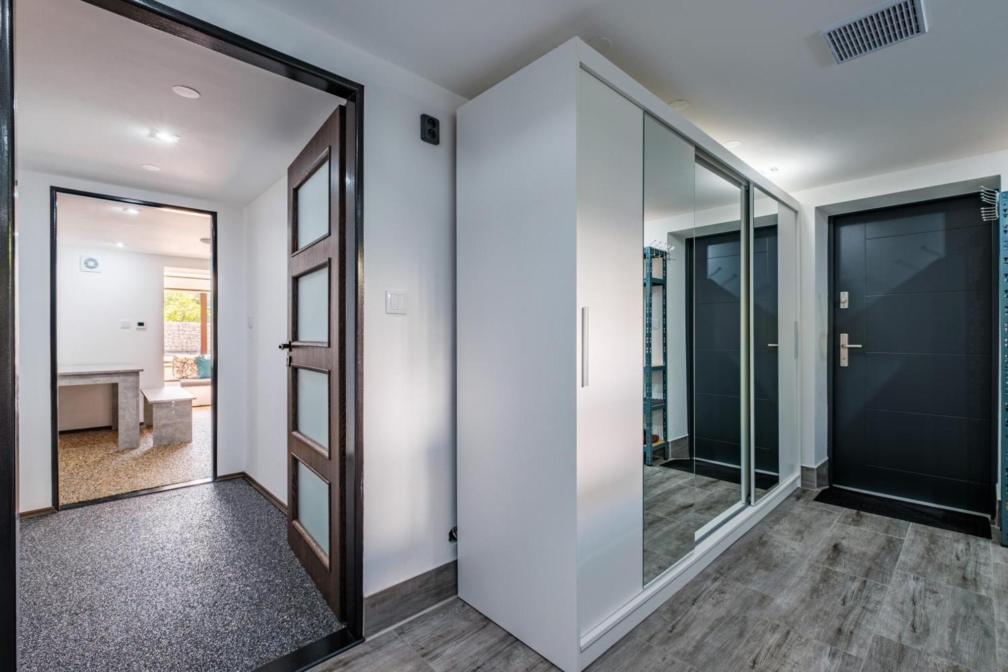 Apar7Man Jizerske Hory Apartment Hejnice Exterior foto